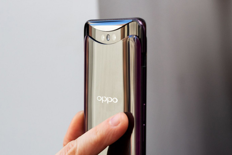 Oppo Engineers Created a Smartphone with a 